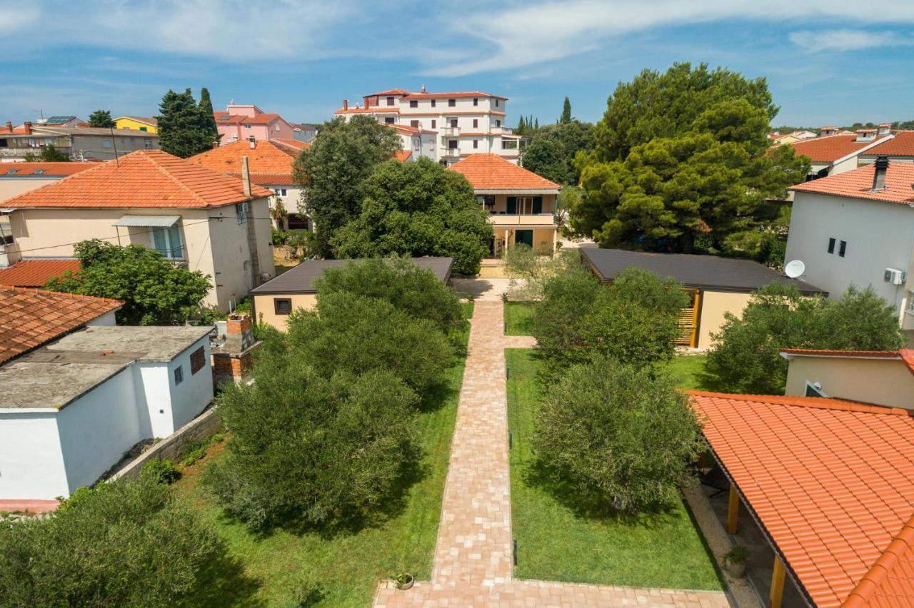 Apartmani Mara Пакоштане Екстер'єр фото