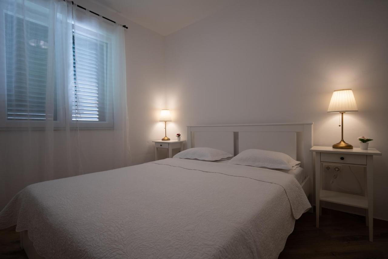 Apartmani Mara Пакоштане Екстер'єр фото