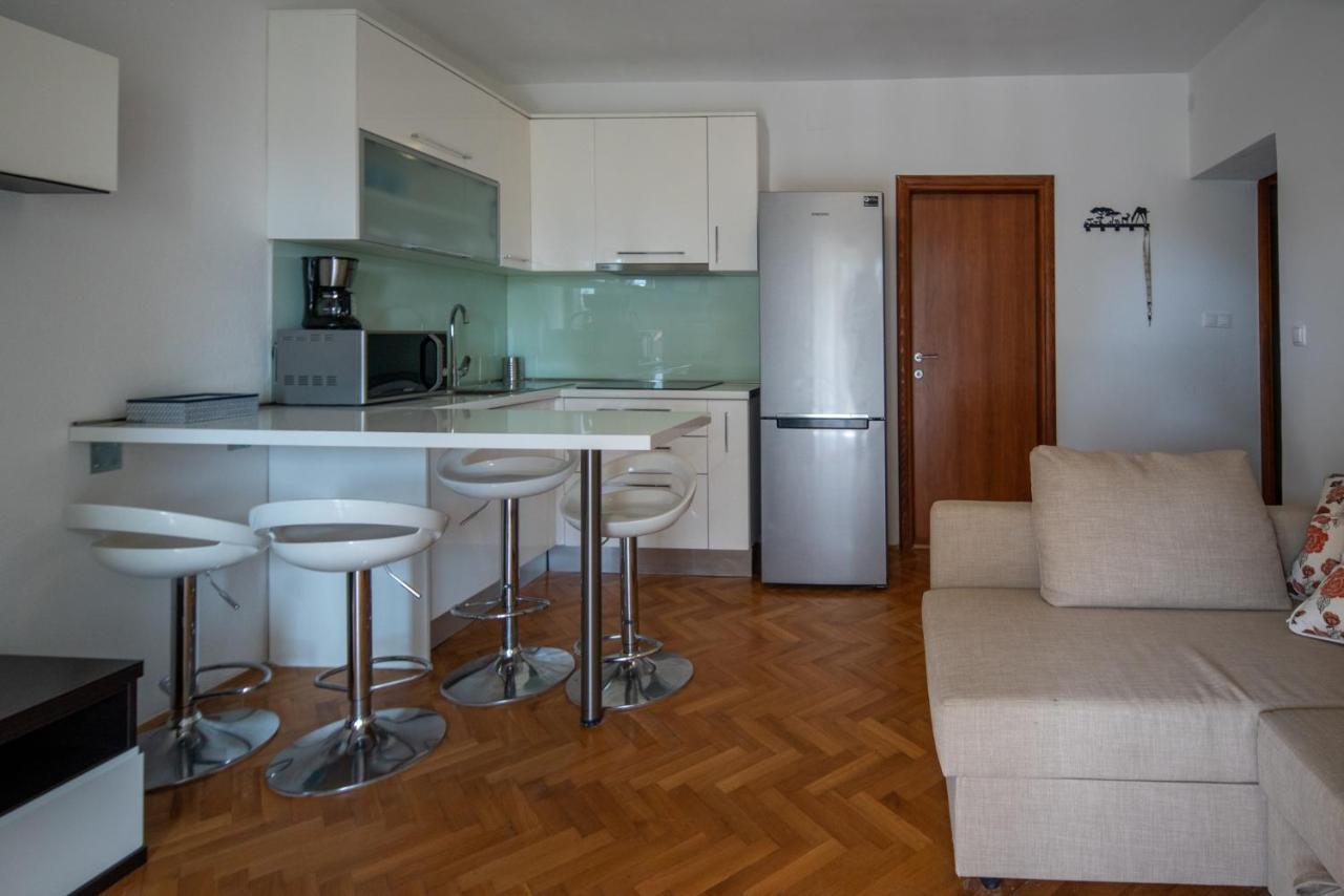 Apartmani Mara Пакоштане Екстер'єр фото