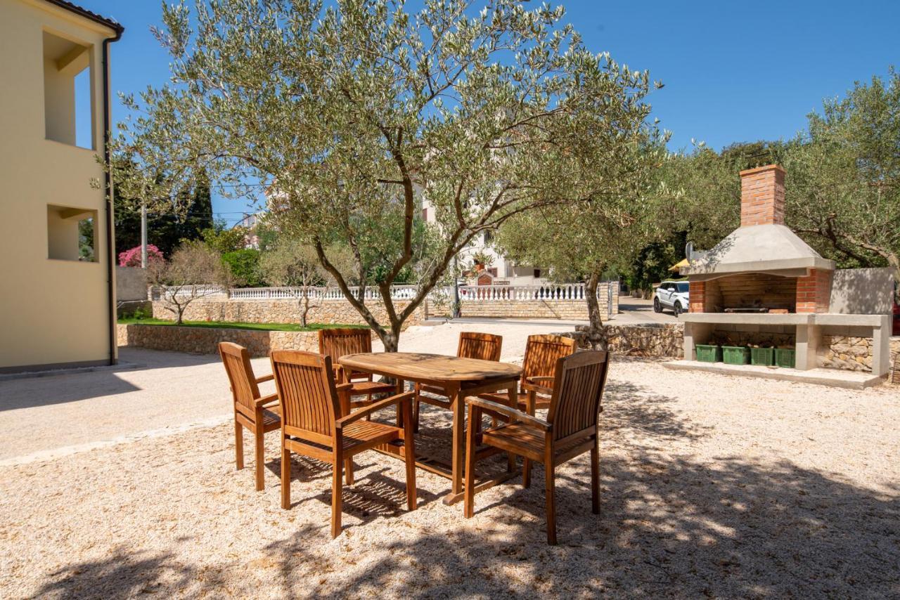 Apartmani Mara Пакоштане Екстер'єр фото