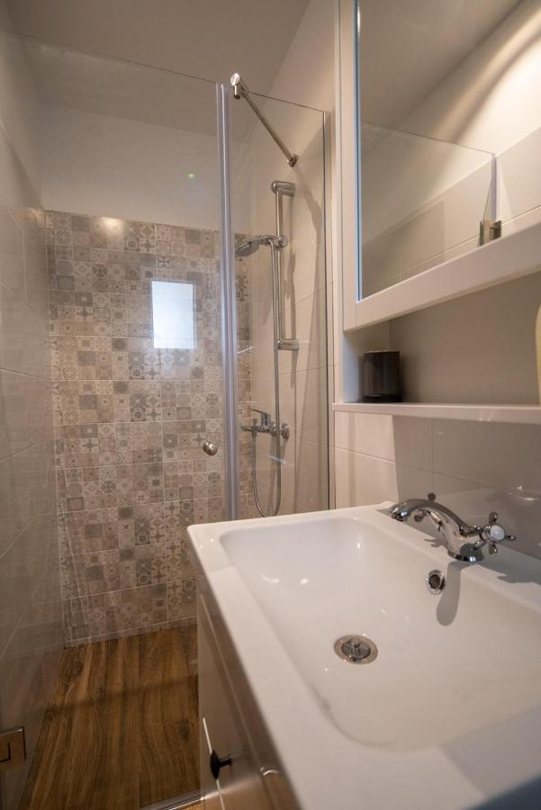 Apartmani Mara Пакоштане Екстер'єр фото