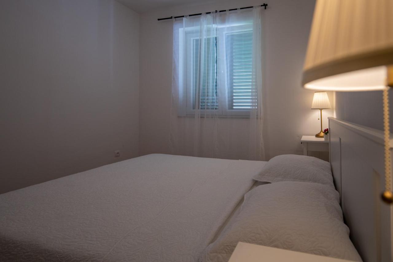 Apartmani Mara Пакоштане Екстер'єр фото